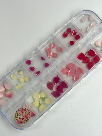 STRAWBERRY TRAY
